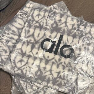 alo tote